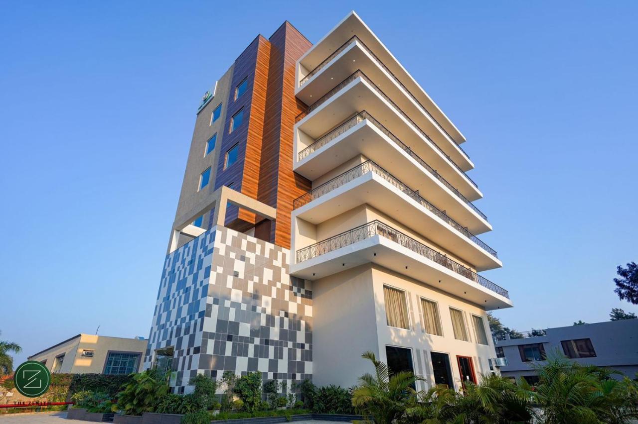 The Zenith - A Boutique Hotel By Hot Millions Mohali Екстер'єр фото