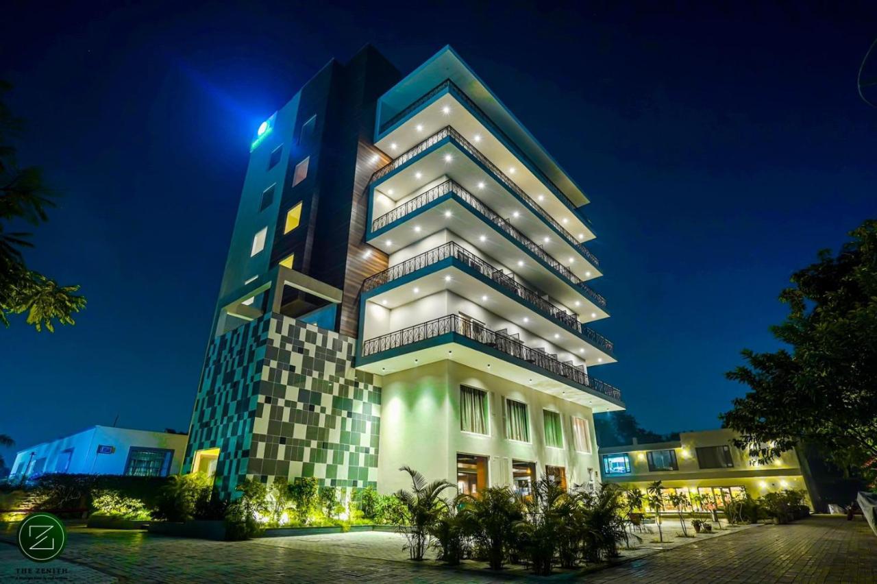 The Zenith - A Boutique Hotel By Hot Millions Mohali Екстер'єр фото
