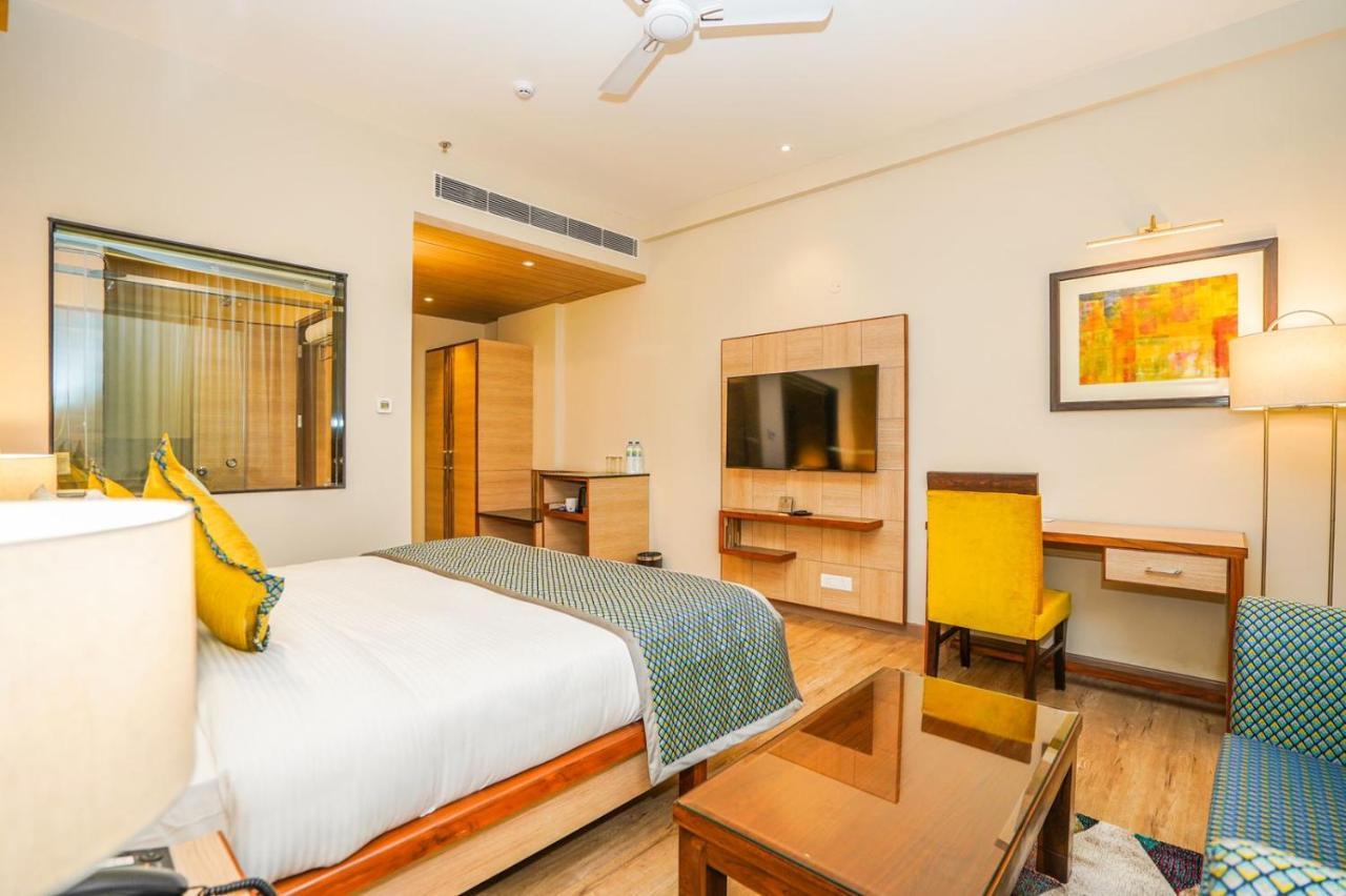 The Zenith - A Boutique Hotel By Hot Millions Mohali Екстер'єр фото