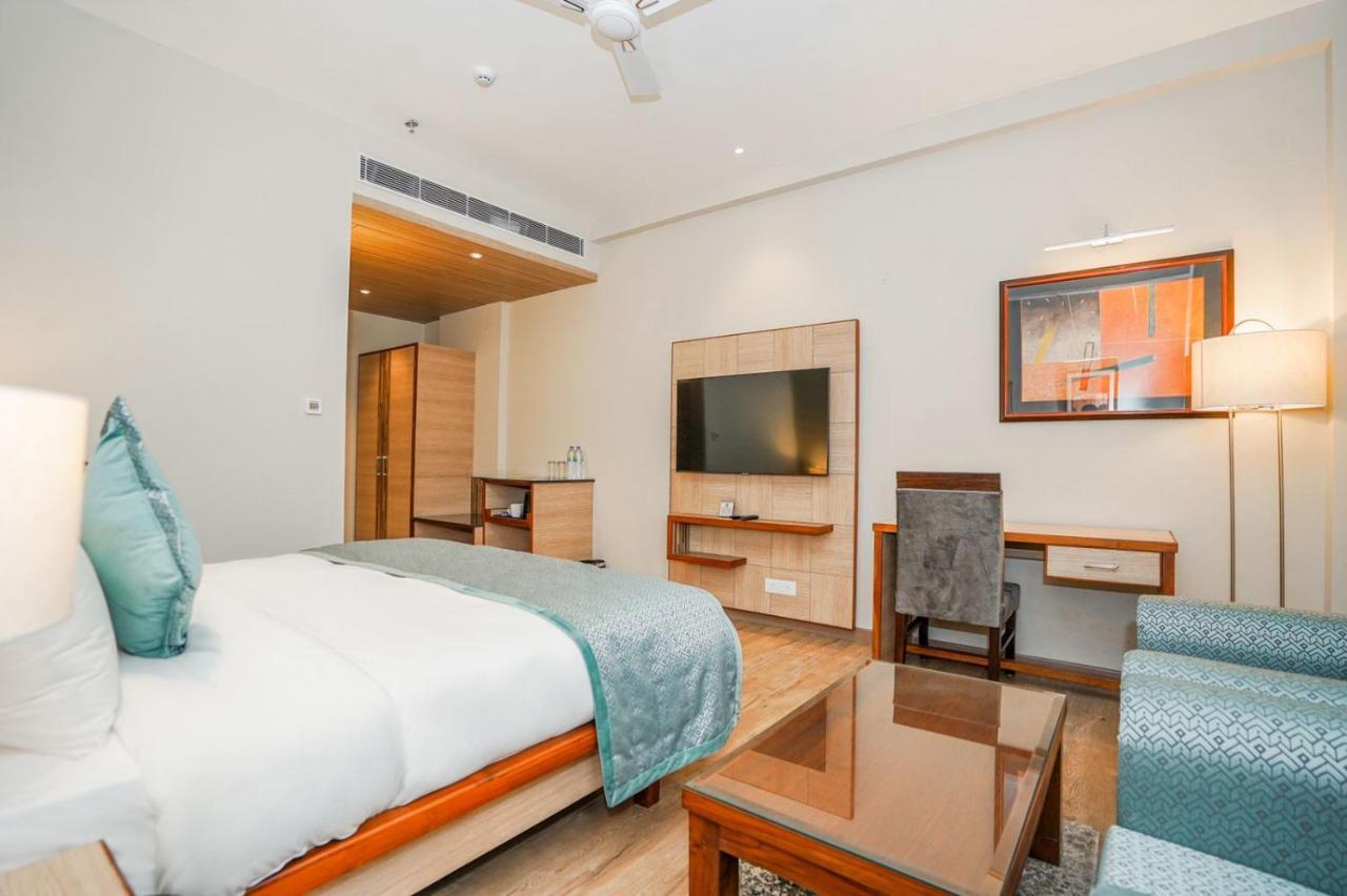 The Zenith - A Boutique Hotel By Hot Millions Mohali Екстер'єр фото